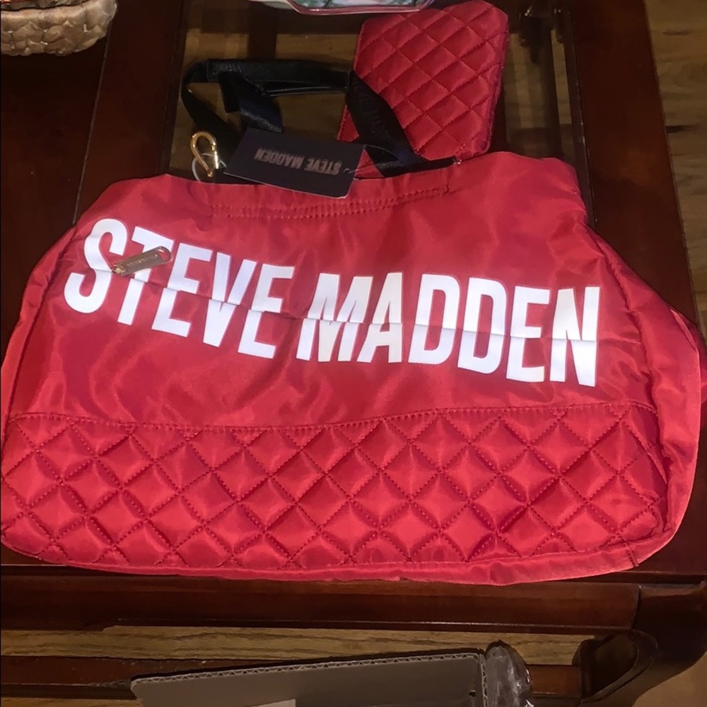 Steve Madden Bsasha Travel bag